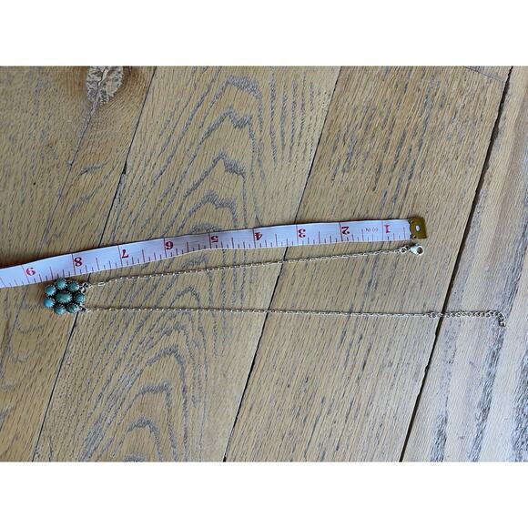 Turquoise Silver Cluster Necklace - Picture 6 of 7